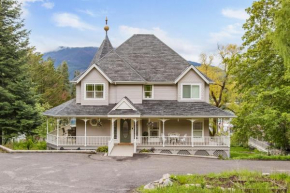 Hotels in Athol